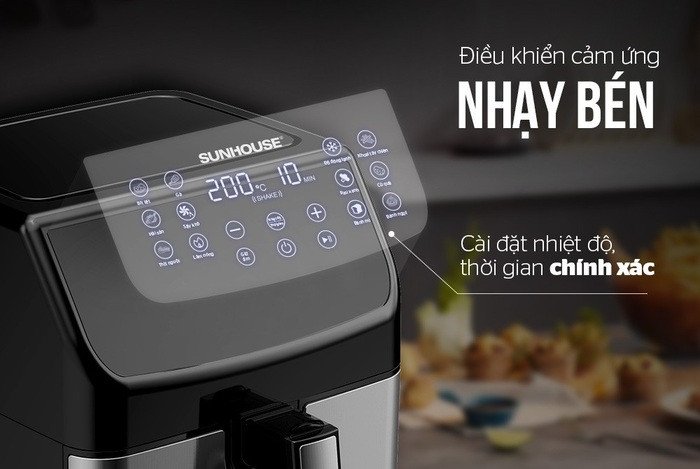 Màn hình cảm ứng nồi chiên không dầu với chế độ nướng gà