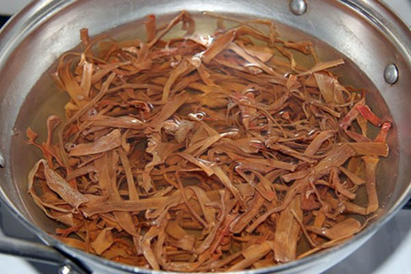 Măng khô chất lượng cao để nấu canh sườn ngon