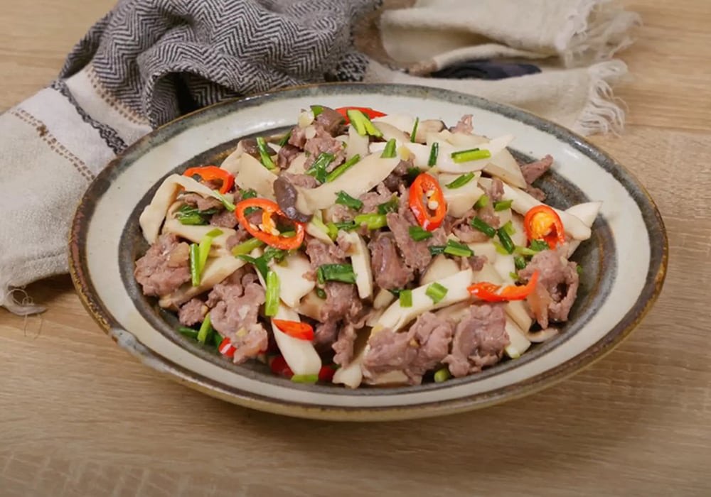 Món bò xào nấm tươi ngon, giàu dưỡng chất