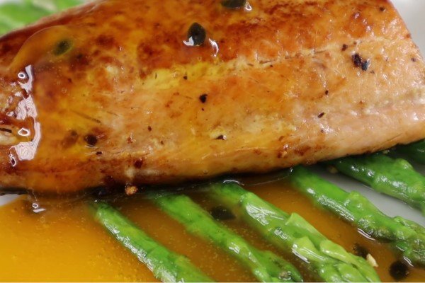 Món cá hồi chanh dây thơm ngon, bổ dưỡng, rất dễ ăn
