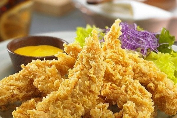 Món cánh gà chiên xù vàng giòn rụm hấp dẫn