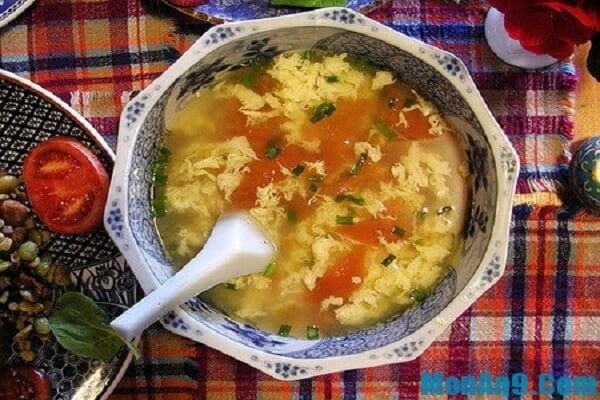 Cách Nấu Canh Trứng Cà Chua Đậu Phụ Ngon Đậm Đà Món canh trứng cà chua đậu phụ bổ dưỡng, thơm ngon, tốt cho sức khỏe