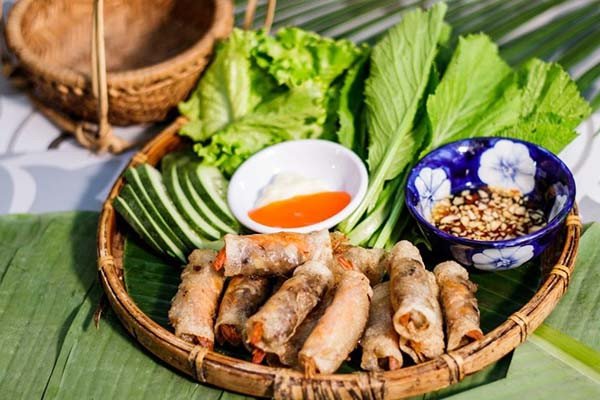 Món ram cuốn cải đặc sản Đà Nẵng, ngon miệng