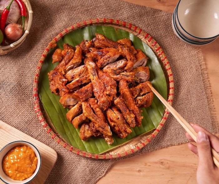 Món vịt nướng chao vàng ươm, hấp dẫn sau khi hoàn thành bằng nồi chiên không dầu