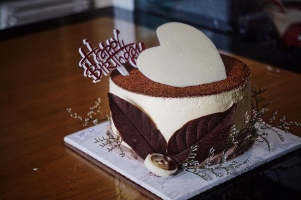 Một chiếc bánh xinh xắn tại tiệm Hằng Tiramisu