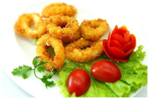 Mực chiên xù vàng giòn hấp dẫn, món ăn ngon miệng