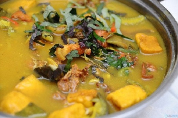Nguyên liệu chuẩn bị cho món thịt ba chỉ om chuối đậu