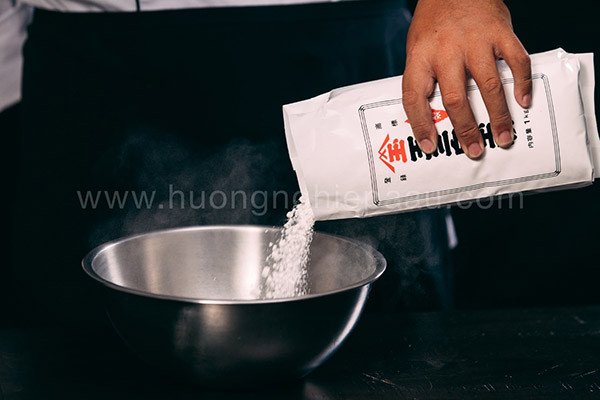 Nguyên liệu tươi ngon làm bánh Mochi chấm kem sữa