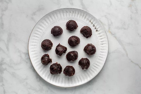 Nhân đậu đỏ adzuki mịn màng cho bánh mochi truyền thống