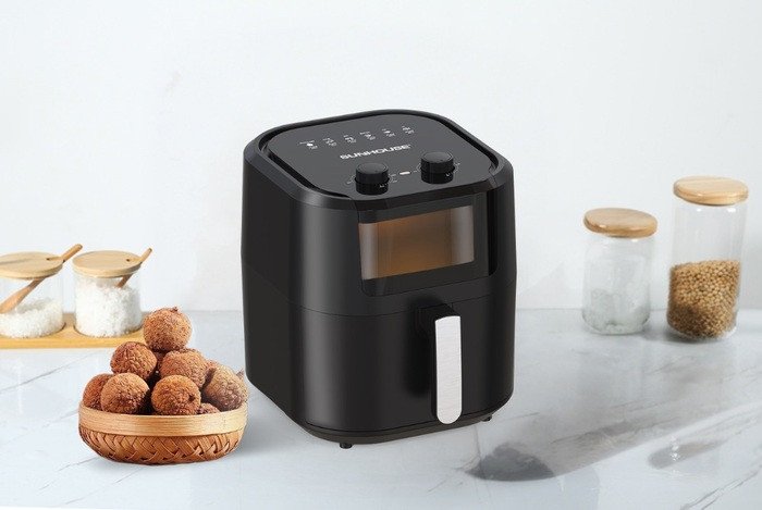 Nồi chiên không dầu hạn chế cháy khét khi sấy vải