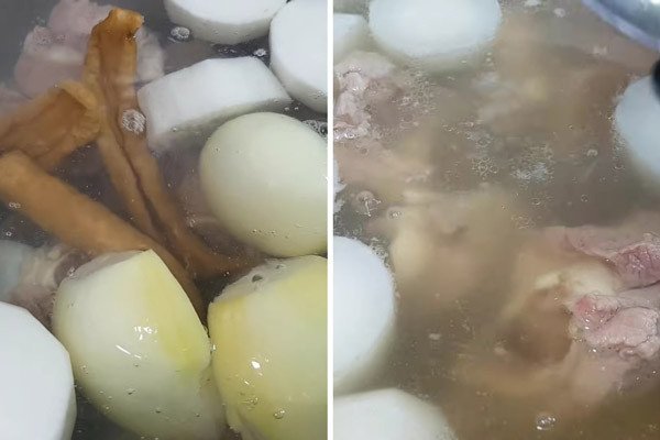 Nồi nước dùng phở khô Gia Lai đang được hầm cùng xương và rau củ
