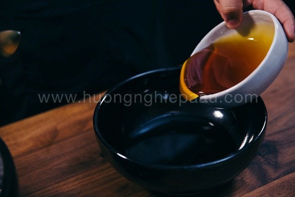 Nước đường làm bánh nướng đạt chuẩn cho vỏ bánh trung thu óng ả