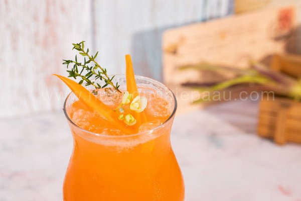 Nước ép cà rốt sánh mịn, bổ dưỡng