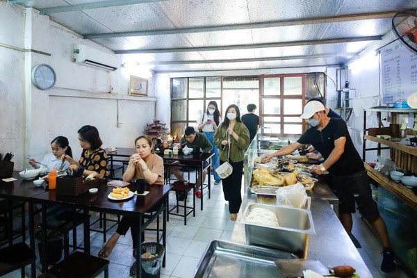 Quản lý tài chính và chất lượng dịch vụ khi kinh doanh quán ăn sáng