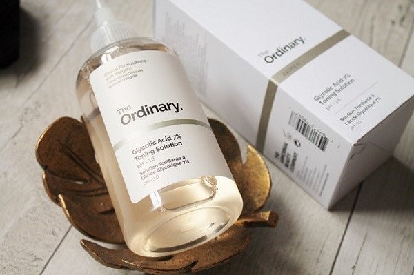 Quy trình chăm sóc da với Tranexamic acid và các hoạt chất khác