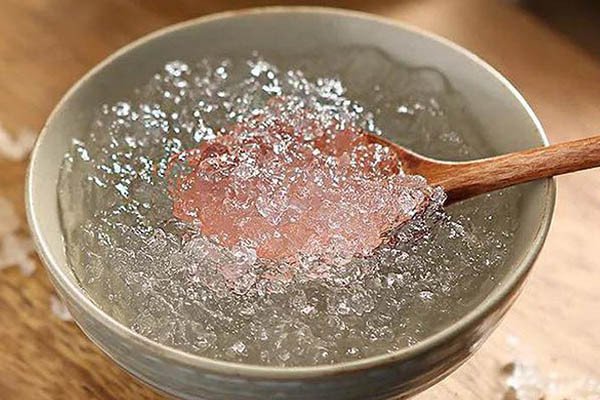 Sơ chế các nguyên liệu chè dưỡng nhan