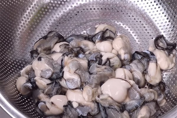 Sơ chế hàu sữa tươi ngon
