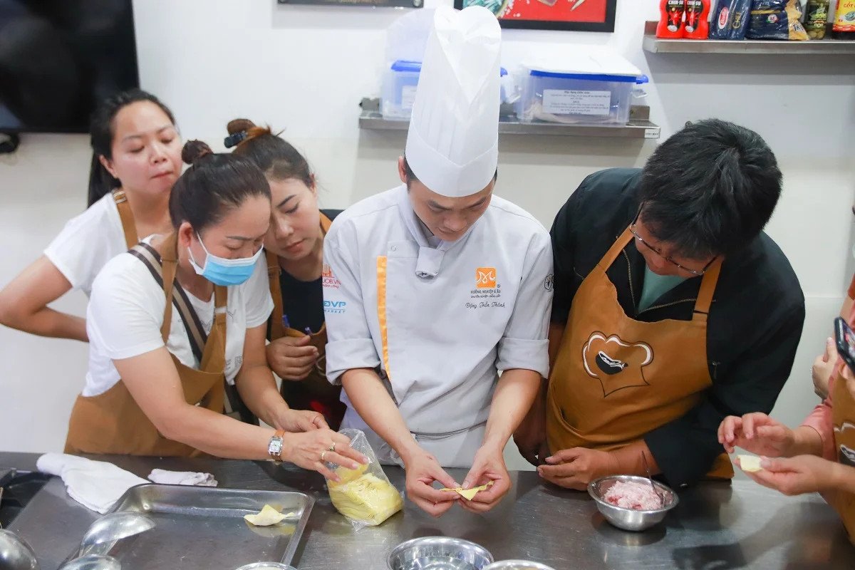 Sơ chế sợi hủ tiếu và mì
