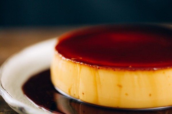 Thành phẩm bánh flan sữa tươi mịn màng