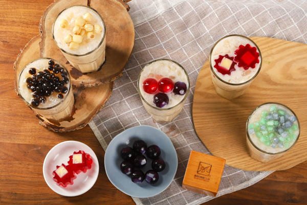 Thêm topping cho món đồ uống tăng giá trị upselling