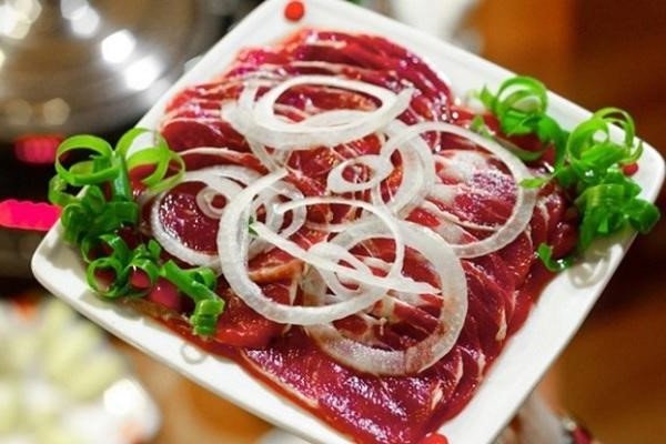 Thịt bò tươi ngon thái lát mỏng