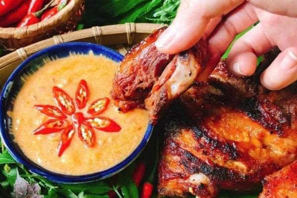 Thịt vịt nướng chao thành phẩm thơm béo, da giòn hấp dẫn