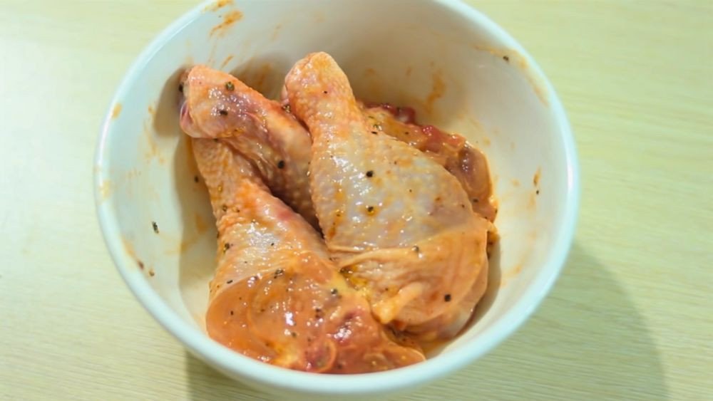 Ướp gà với sữa tươi cho món gà rán KFC mềm ngon