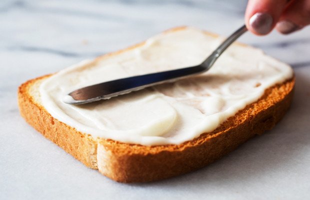 Xốt Mayonnaise và mối quan ngại về cân nặng