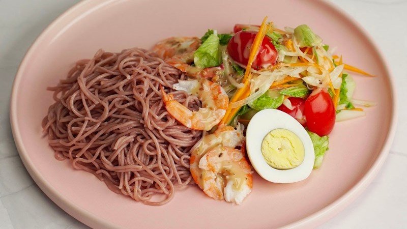 Ăn bún vào buổi sáng để kiểm soát calo và năng lượng