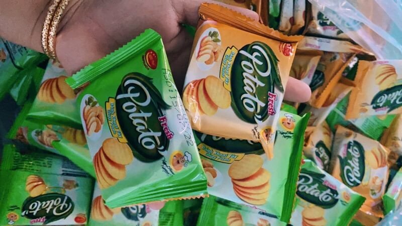 Ăn quá nhiều snack khoai tây có thể gây thừa cân, tích mỡ