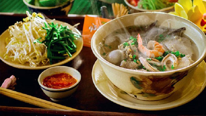 Bảng giá trị dinh dưỡng ước tính trong một tô hủ tiếu