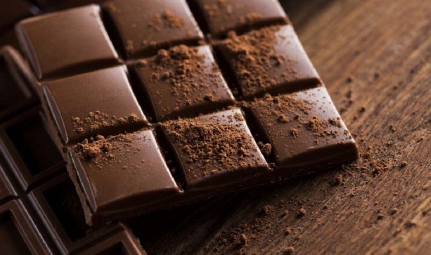 Bảng thông tin dinh dưỡng, giải đáp socola 70 cacao bao nhiêu calo