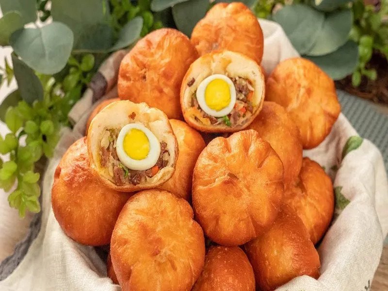 Bánh bao chiên có lượng calo tăng cao do hấp thụ dầu mỡ