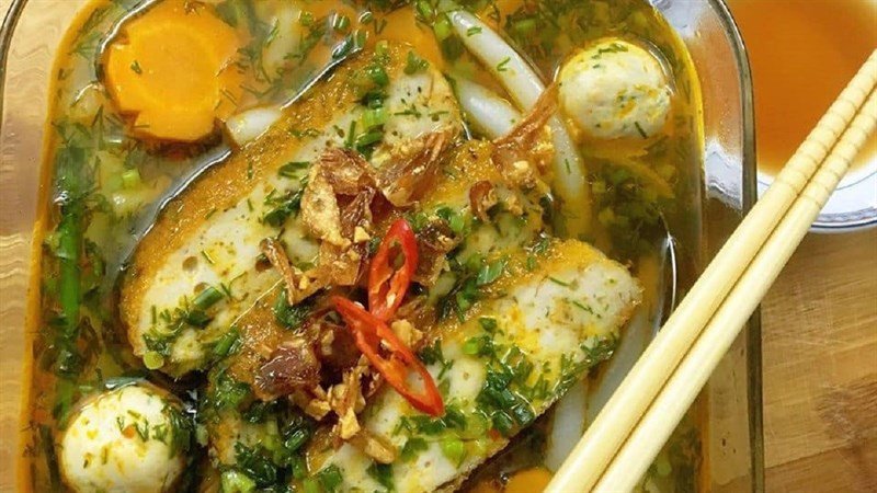 Bánh canh chả cá lăng hấp dẫn