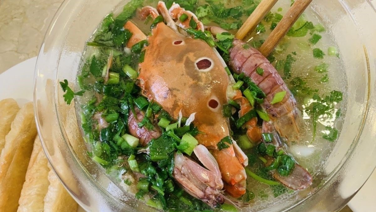 Bánh canh hải sản tươi ngon