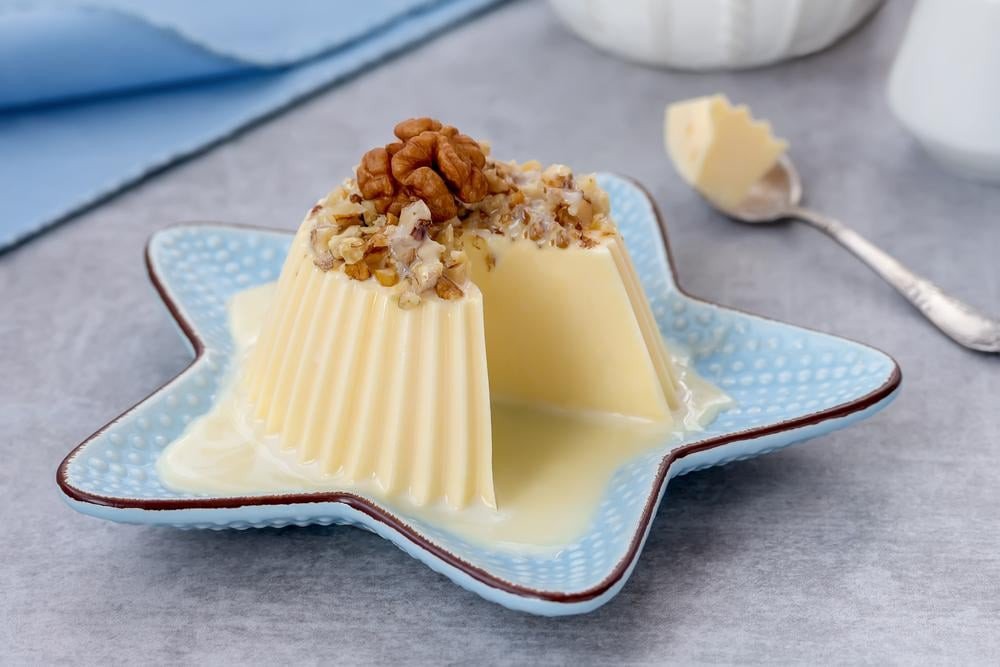 Bánh flan làm từ sữa mẹ, dinh dưỡng tối ưu cho bé ăn dặm.