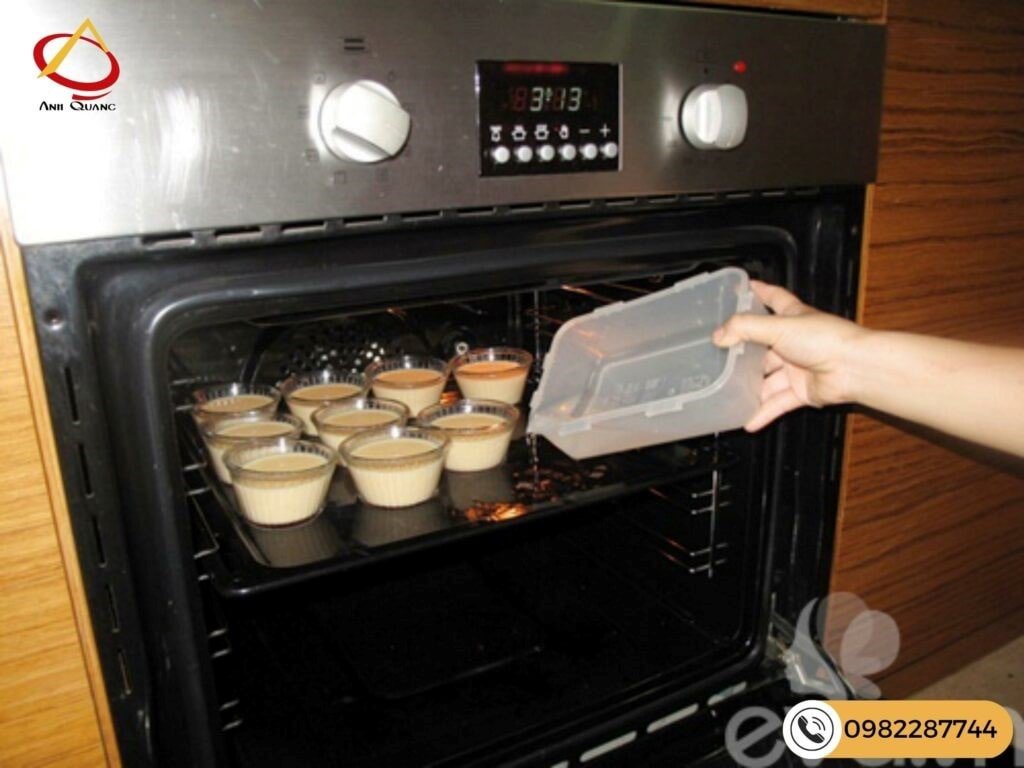 Bánh flan nướng hoàn hảo với bề mặt mịn màng