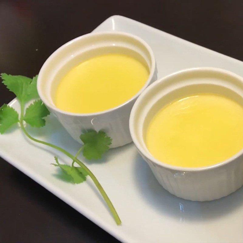 Bánh flan sữa tươi nướng thành phẩm