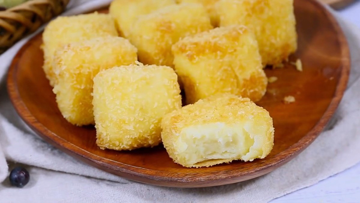 Cách Làm Bánh Khoai Lang Sữa Tươi Thơm Ngon, Dễ Làm Tại Nhà Bánh khoai lang sữa tươi chiên xù thơm ngon