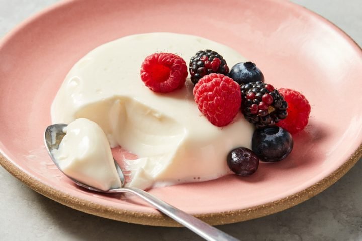 Bánh panna cotta truyền thống kem béo