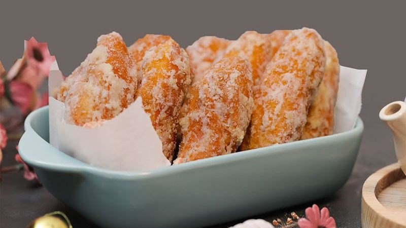 Bánh rán đường ngọt ngào và lượng calo cần lưu ý