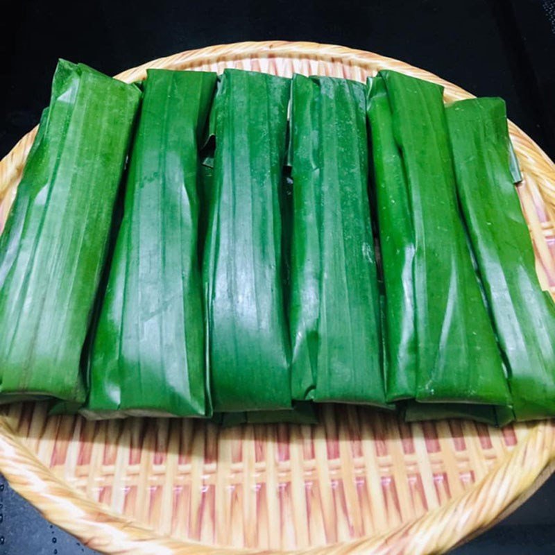 Bánh răng bừa đã gói gọn gàng trong lá chuối
