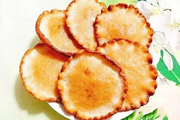 Bánh tai yến cốt dừa thành phẩm hấp dẫn