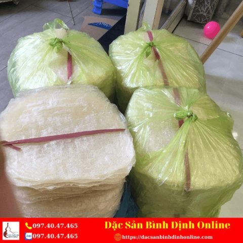 Bánh tráng nhúng Bình Định dẻo dai