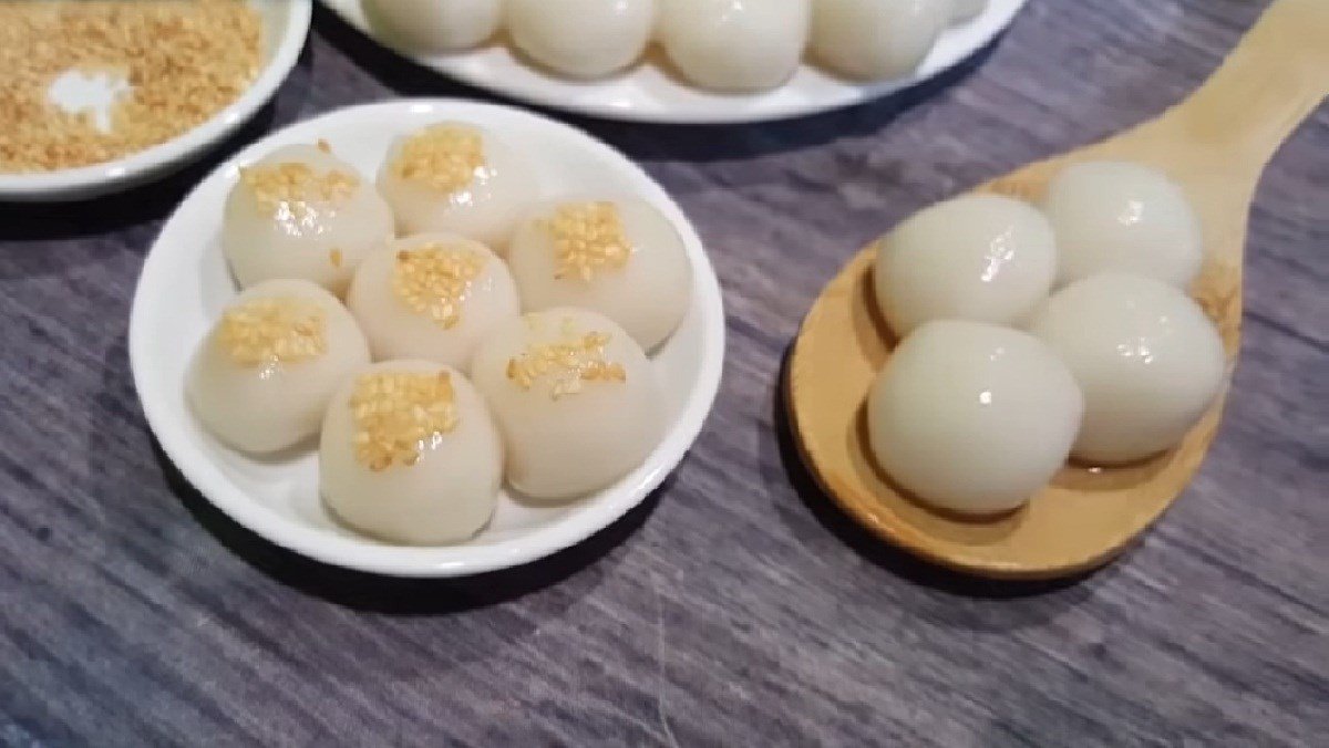Bánh trôi nước nhân đường phên truyền thống thơm ngon