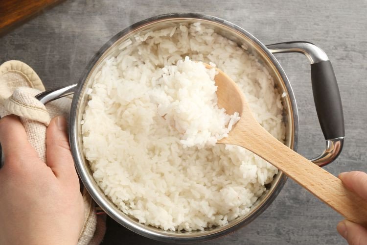 Bảo quản cơm đã nấu chín