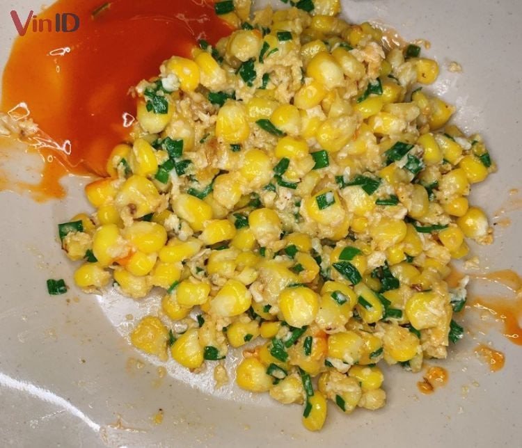Bắp xào bơ trứng thơm ngon