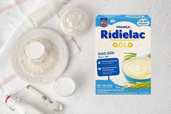Bát bột ăn dặm gạo sữa cho bé