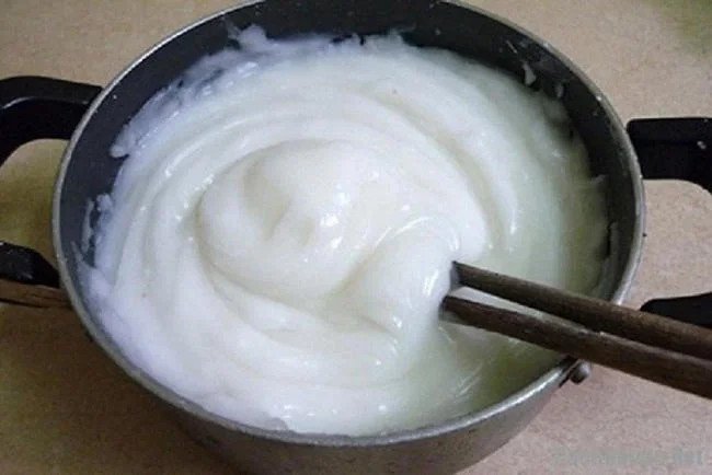 Bát bột gạo rau củ quả thơm ngon dành cho bé ăn dặm