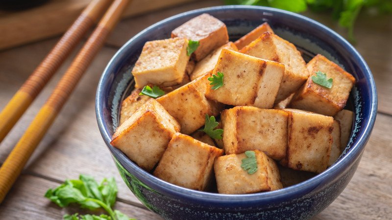 Bát bún riêu chay thơm ngon hấp dẫn, cho thấy **calo món chay** có thể được cân bằng mà vẫn đầy đủ hương vị.